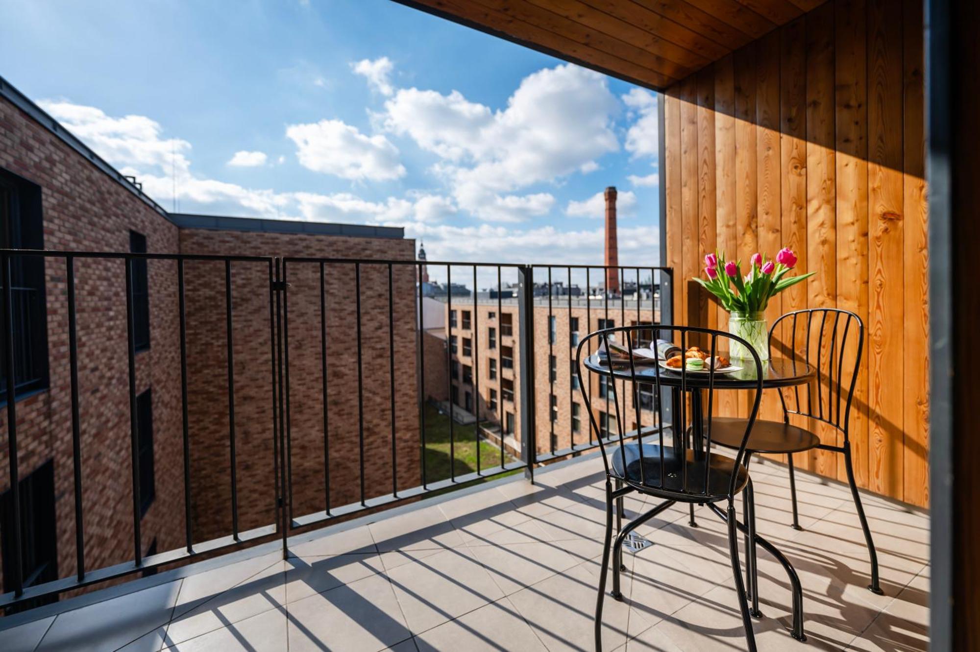 Apartamento Neapol Parking Gratis Moxy Te&Am Cracow Cracovia Exterior foto